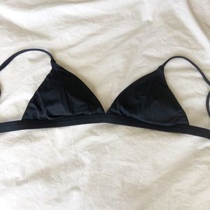 Billabong Black triangle swim top